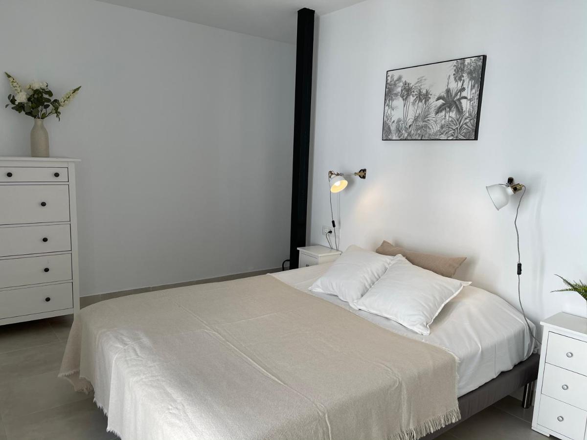 New Townhouse In The Heart Of Nerja With Jacuzzi Βίλα Εξωτερικό φωτογραφία