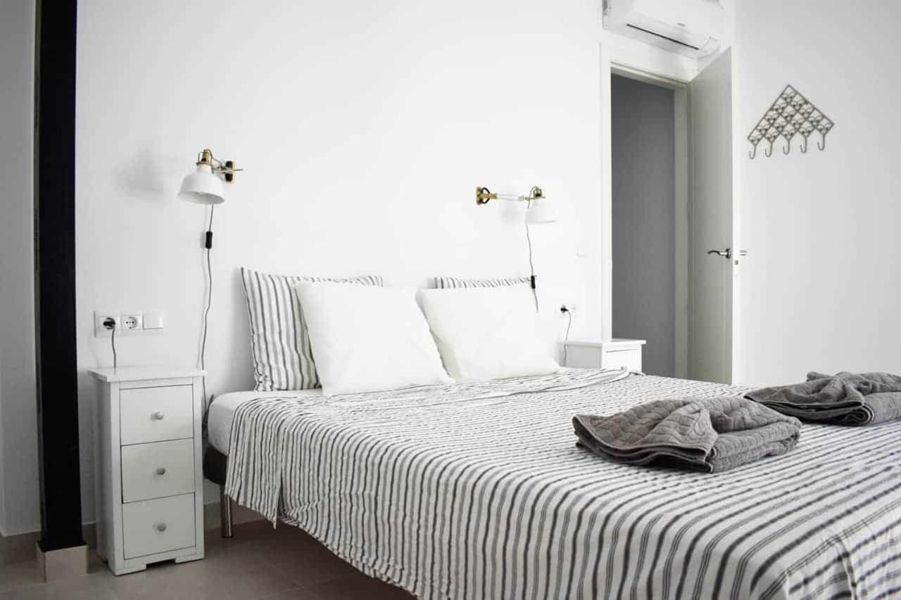 New Townhouse In The Heart Of Nerja With Jacuzzi Βίλα Εξωτερικό φωτογραφία